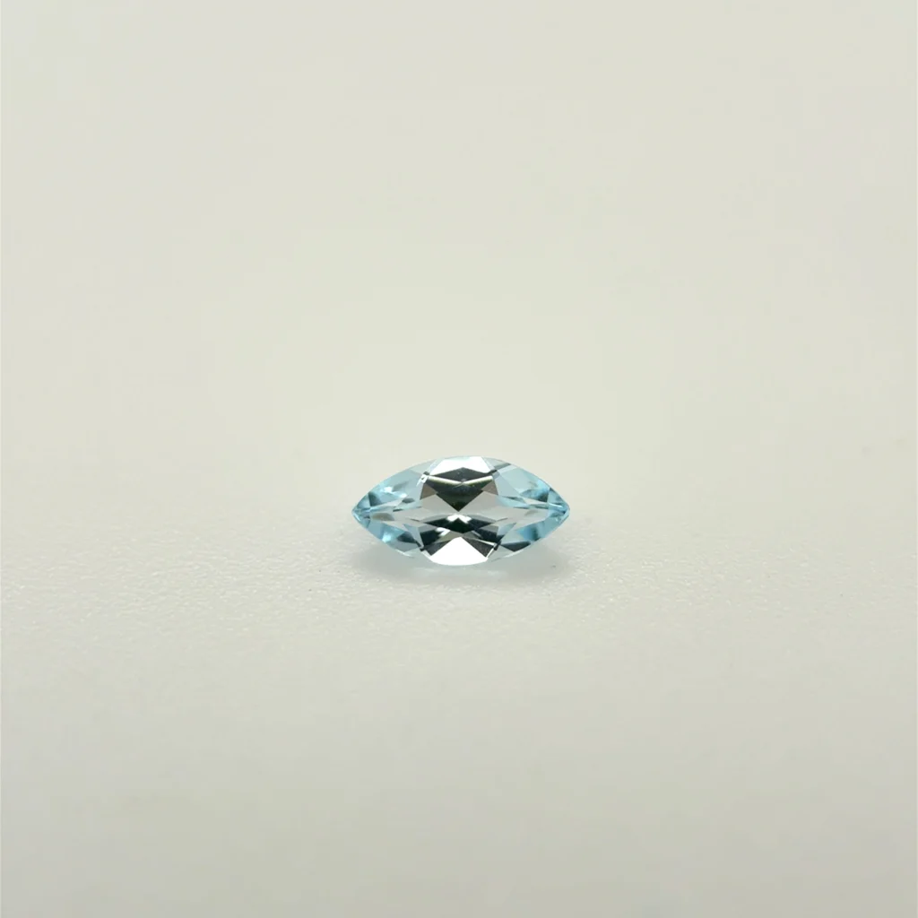 4.5×2.5 mm Marquise Sky Blue Topaz